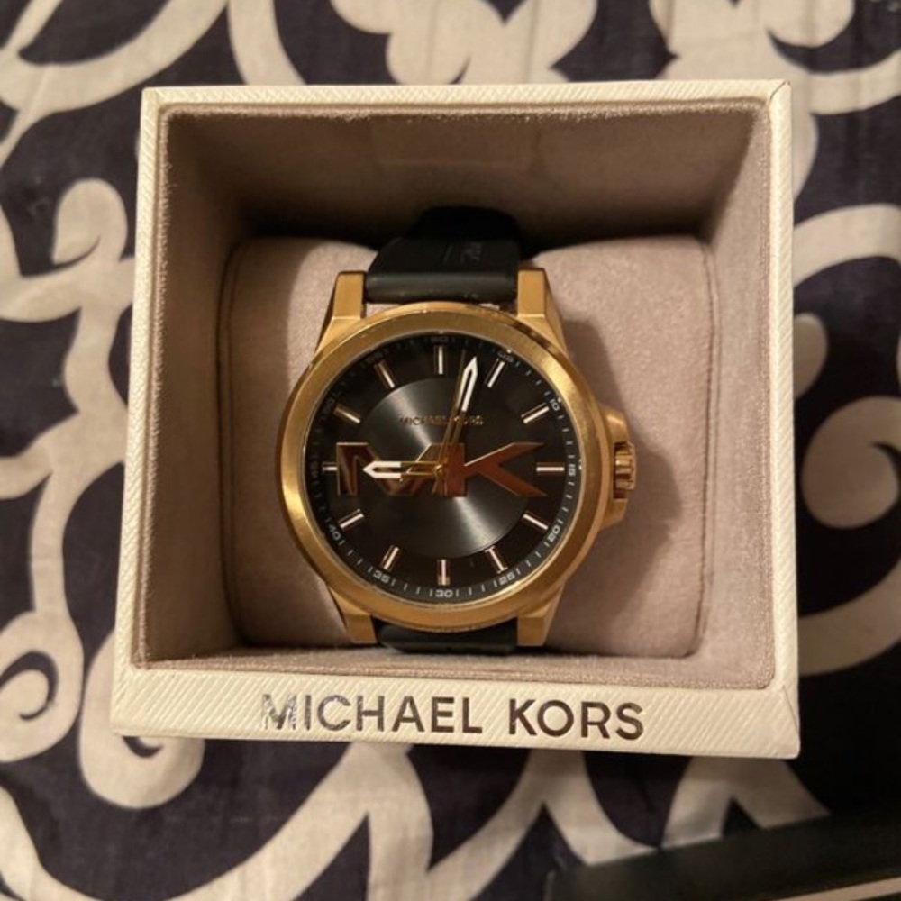 Michael kors watch - Picture 2 of 4